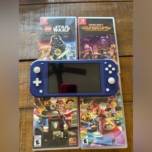 Ninetendo Lite Switch plus games and case